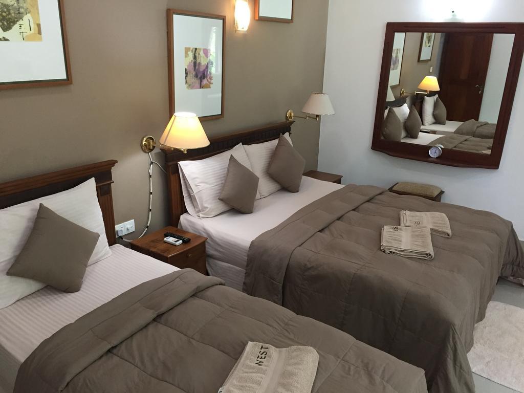 West Dene Bed and Breakfast Νεγκόμπο Εξωτερικό φωτογραφία