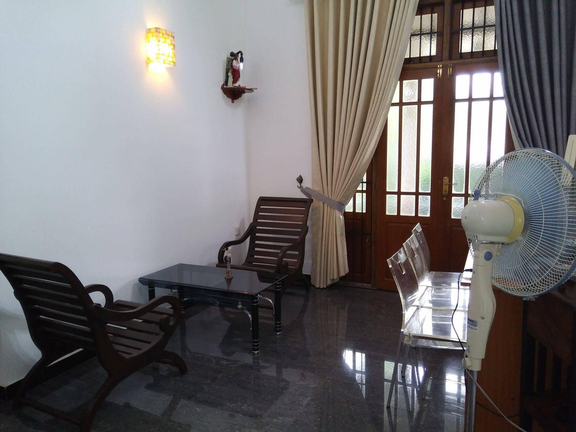 West Dene Bed and Breakfast Νεγκόμπο Εξωτερικό φωτογραφία